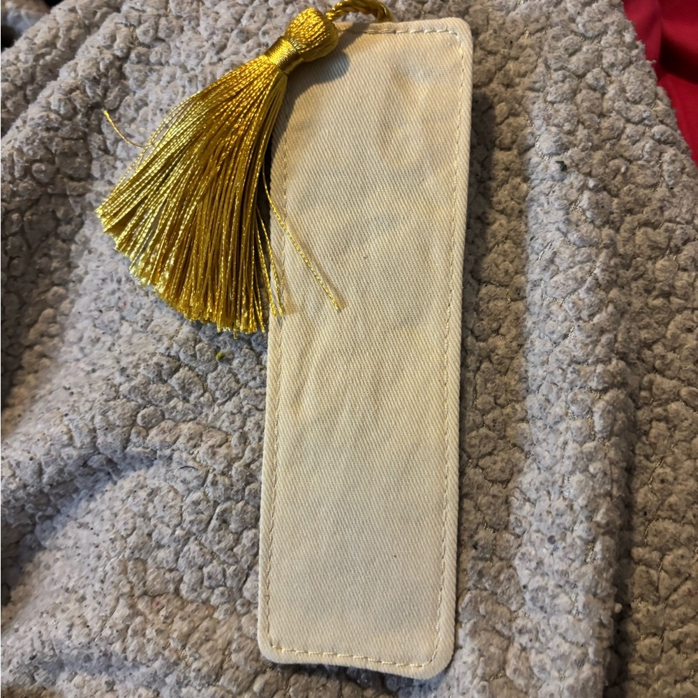 Floral Patterned Beige & White Women's Accessory - Picture 4 of 4
